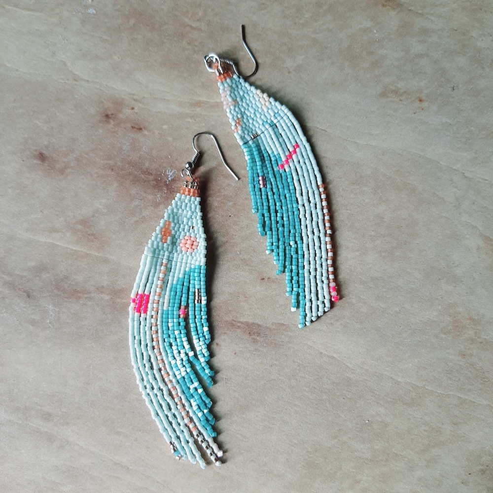 Picasso Style Fringe Seed Bead Earrings - Picture 4 of 5